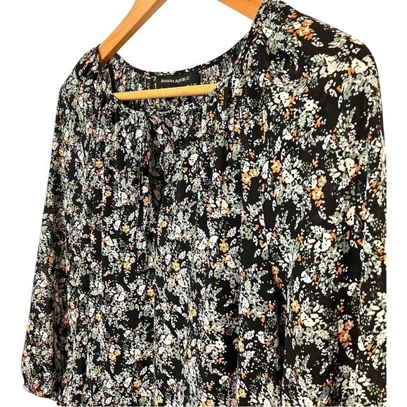 Banana Republic Dark Ditsy Floral Floaty Tiered Dress with Three Quarter Sleeves - Picture 2 of 16